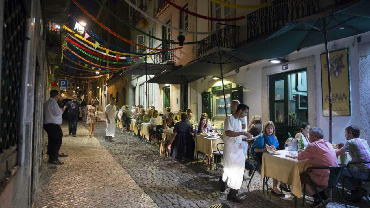 Comfy @ Chiado Apartment Lisbon Exterior photo