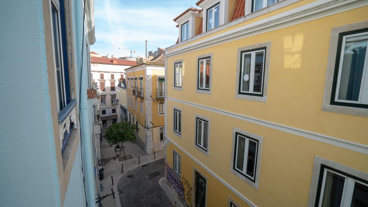 Comfy @ Chiado Apartment Lisbon Exterior photo